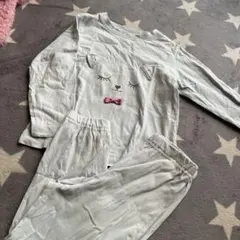 GU 猫ちゃんパジャマ