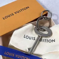 格安✨ ルイヴィトン キーホルダー 鍵 チャーム