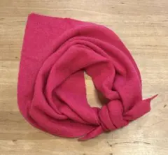 三角スカーフニット