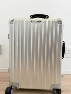 希少　RIMOWA TOPAS PILOT CABIN 34L キャリーケース Original Pilot Case | Small Carry-On Suitcase | Silver | RIMOWA