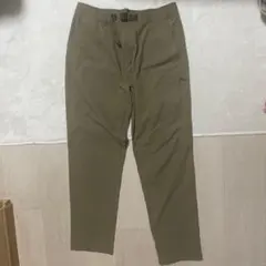 ユニクロ　ベルト付き　チノパン