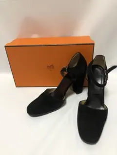 美品　綺麗なエルメス　パンプス　ヒール　スエード　黒　サイズ35 箱あり