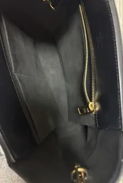 Item thumbnail for item b4e7627f-da91-4cdd-bd46-27f51cd347f8