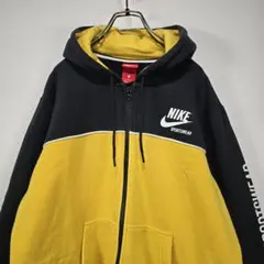 NIKE　ジップアップ　フーディー　L