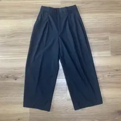 ユニクロ　タックワイドパンツ　黒　セレモニー　スーツ　低身長さん