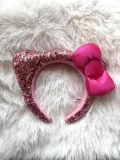 キティちゃん風スパンコールカチューシャ