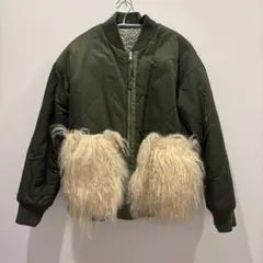 リバーシブルファー付き　ジャケット ブルゾン　　カーキ　MA-1