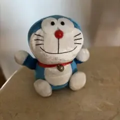レトロ】ドラえもん ぬいぐるみ 鈴付き（高さ約20cm）当時物 - メルカリ