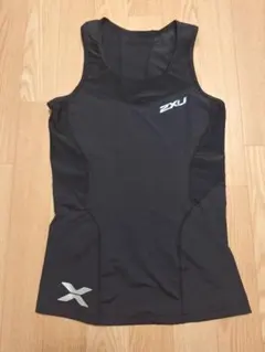 2XU 女性用コンプレッションタンクトップ　黒　サイズMのサムネイル