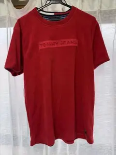 TOMMY JEANS レッド Tシャツ