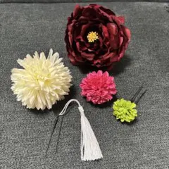 髪飾りセット 赤 白 ピンク 緑 花飾り かんざし