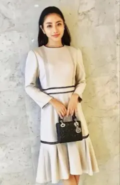 セルフォードレース切替ワンピース 石原さとみ