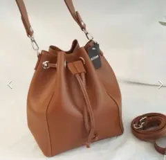 ショルダーバッグ　キャメル　値下げました