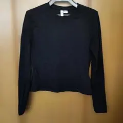 H&M DIVIDED ブラック長袖Tシャツ Sサイズ