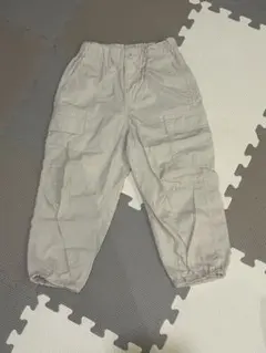 UNIQLO パラシュートカーゴパンツ　ナチュラル　110cm