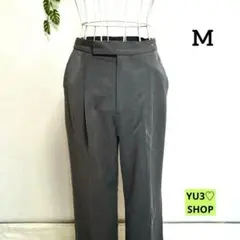 アーバンリサーチ・M ストレート ワイドパンツ グレー プリーツ入り