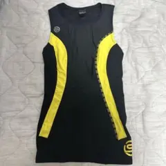 SKINS コンプレッション ノースリーブ Mサイズのサムネイル