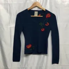 花柄 ニット