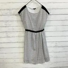 【INDIVI】ワンピース ドット柄 白×黒 ウエストゴム 38　M