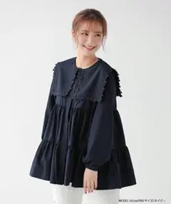 【希少/完売品】新品 Fit more フラワーレース襟ブラウス ネイビー訳ありのサムネイル