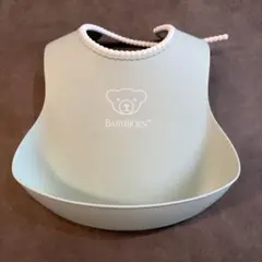 BabyBjörn シリコンお食事エプロン ミントグリーン