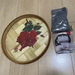 靴下とアームバンド、お盆