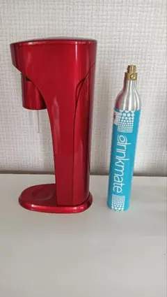 drinkmate 炭酸水メーカー レッド drinkmate 炭酸水メーカー レッド ボトル付き - メルカリ