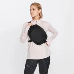 DECATHLON、KALENJI(カレンジ) ランニング メッセンジャーバッグ