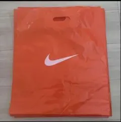 Nike ショップ袋 オレンジ　最大８枚