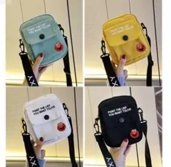 黒白緑黄色4つミニポシェット 女性用バッグ新型学生清ちゃん初心者