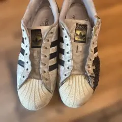 adidas SUPERSTAR ホワイト×ブラック　スケシューのサムネイル