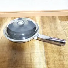 アサヒ軽金属工業　22cm フライパン　蓋付きのサムネイル