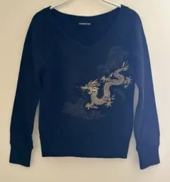 VIVIENNE TAM ドラゴン総刺繡タンクトップ ビジュー 水色 黒色 VIVIENNE TAM ドラゴン総刺繡タンクトップ ビジュー 水色 黒色