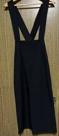 新品／imageブラック サロペット スカートのサムネイル