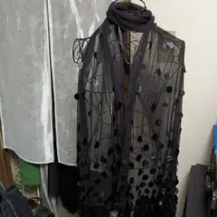 黒い透け感ストール