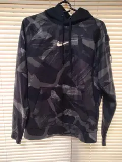 Nike ブラック カモフラージュ パーカー