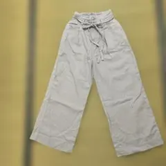 repipi armario ワイドパンツ Mサイズ ベージュのサムネイル