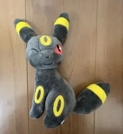 ポケモン ブラッキーぬいぐるみ