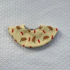 ハンドメイド　まんまるスタイ　ピーナッツ