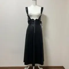 アズール　AZUL ジャンパースカート フェイクレザー　レザー　ブラック　冬　春