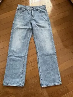 美品UNIQLO JWAストレートデニムジーンズ26