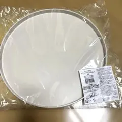 ニトリ　ラウンドトレー　レンジ対応　24センチ　滑りにくいお盆のサムネイル