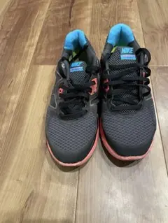NIKE ランニングシューズ レディース