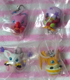デジモンアドベンチャー　めじるしアクセサリー　4点セット