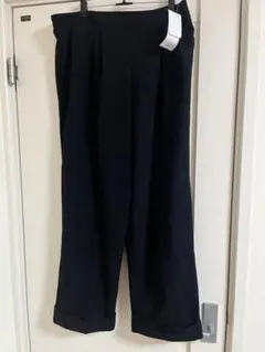 黒 スラックス ゴムウエスト　大きいサイズ