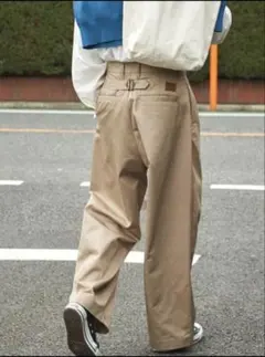 ペニーズ　バルーンパンツ　ベージュ