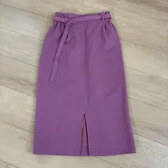 ピンク　膝丈スカート　秋冬のサムネイル