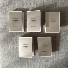 CHANEL GABRIELLE ESSENCE 香水 サンプル 5点セットのサムネイル