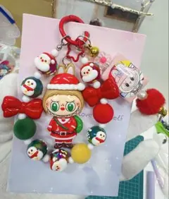 【ハンドメイド新作] 大ブブ＆クリスマス　キーホルダー　ビーズキーチェーン付き