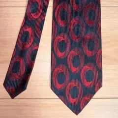 Yves Saint Laurent ネクタイ 柄 イヴ・サンローラン